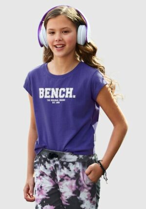 Bench. T-Shirt