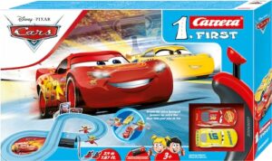 Carrera® Autorennbahn »Carrera® First - Disney·Pixar Cars - Race of Friends«