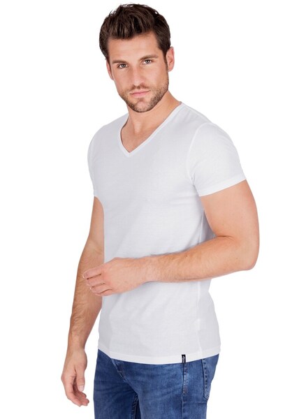 Trigema T-Shirt »TRIGEMA V-Shirt Slim Fit«