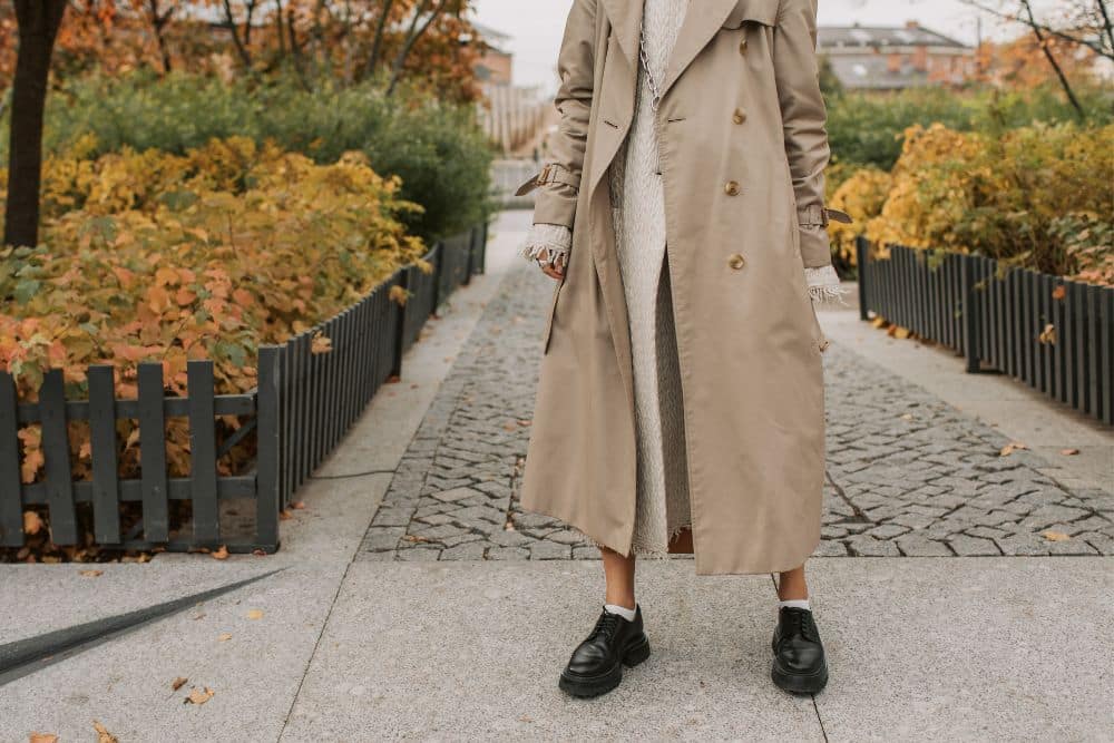 Wie lang sollte ein Trenchcoat sein?